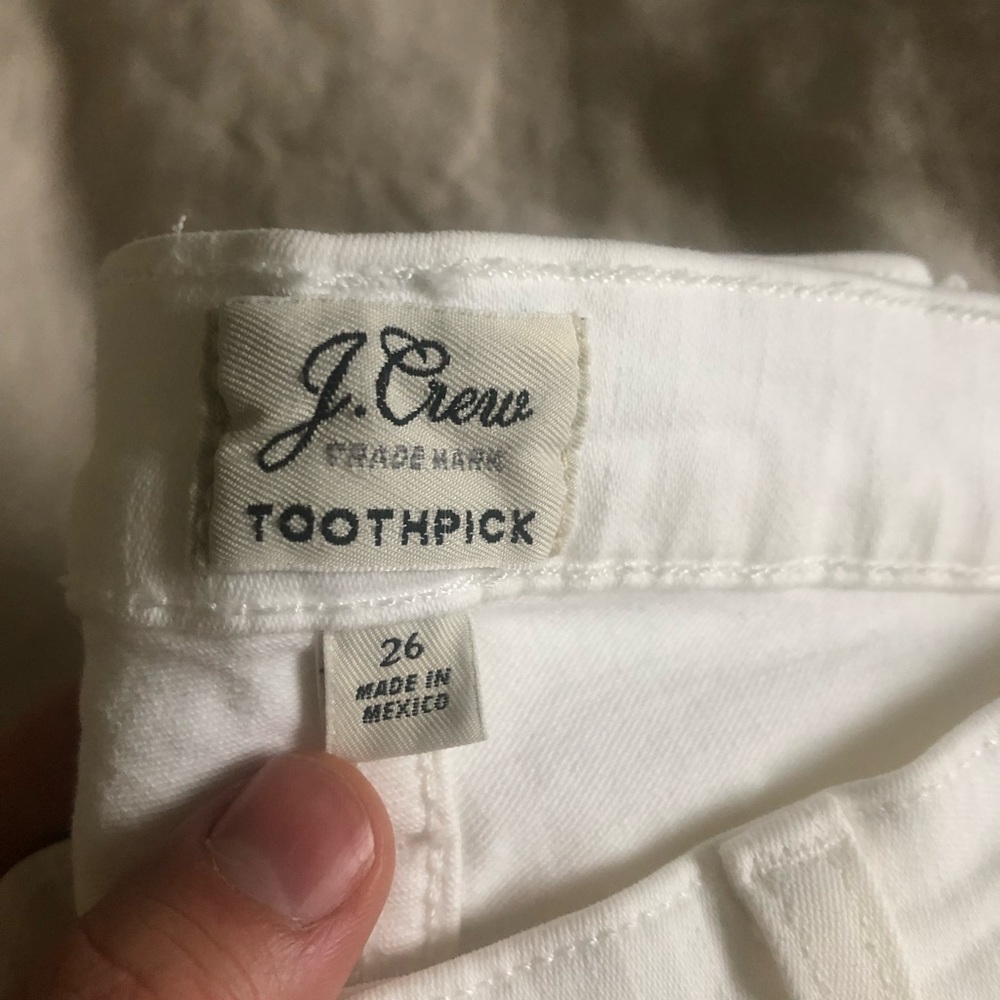 J. Crew Women’s White Toothpick Jeans. Size 26. Perfect condition - Picture 11 of 12